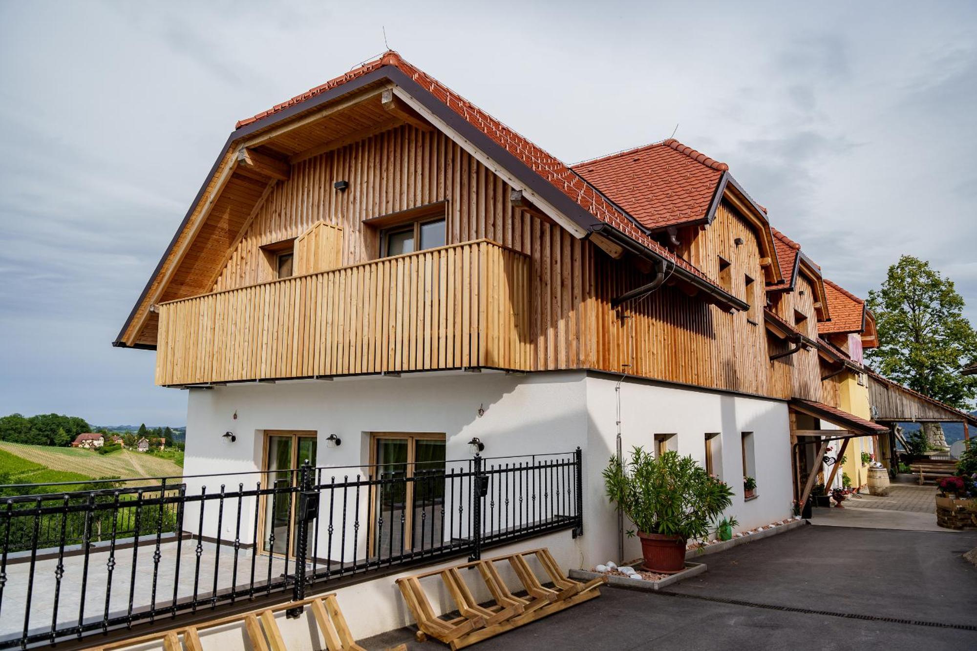Rooms Dreisiebner At The Heart Zgornja Kungota Bagian luar foto